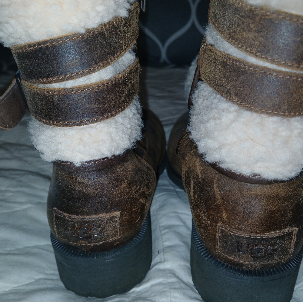 UGG Leather Lace Up Boots with Cream Shearling
